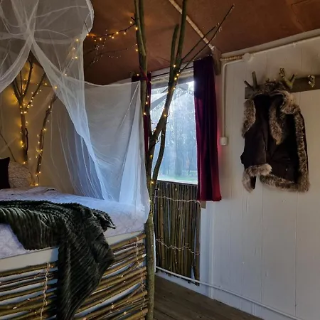 Chalet Ont Moeten - T Piept Zo *